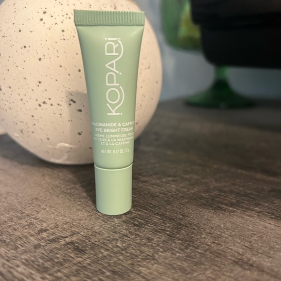 Kopari Other - Kopari Niacinamide & Caffeine Eye Bright Cream Deluxe Sample Sz .17oz, 5g NWOB